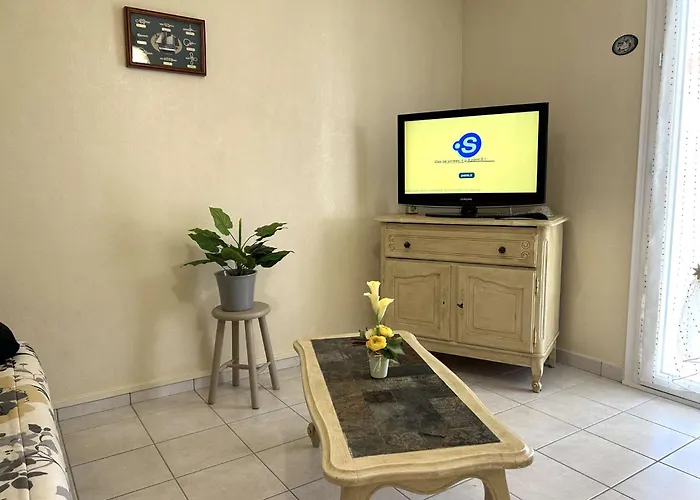 Villa Sg000-009 Maison 4 Pieces 6 Couchages Le Fenouiller Saint-Gilles-Croix-de-Vie